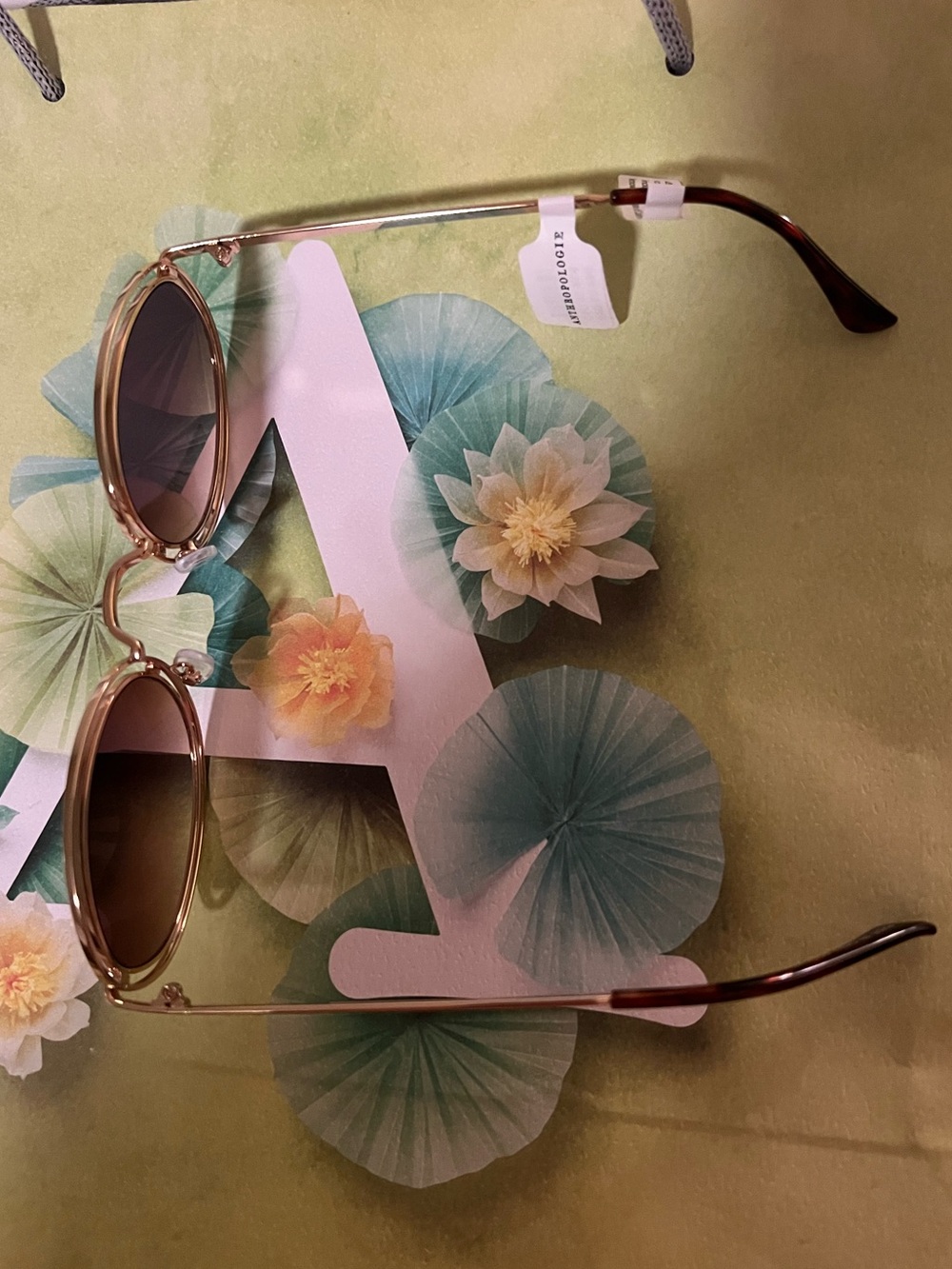 Anthropologie I-SEA Oval Rim Sunglasses - NWT - Gold - Picture 15 of 16